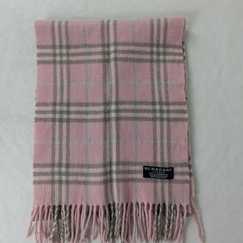 Burberry Lambswool Check Scarf Pink Unisex | Soft Luxury Wear | Quick Ship - Picture 4 of 6